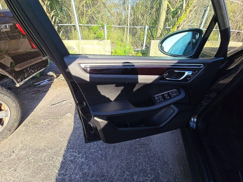 2019 Porsche Macan