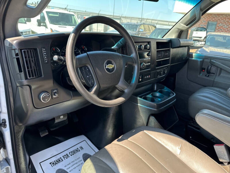 2019 Chevrolet Express 2500