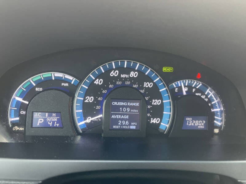 2012 Toyota Camry Hybrid LE