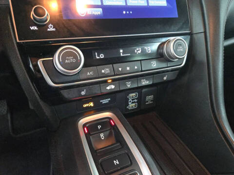 2021 Honda Insight Touring