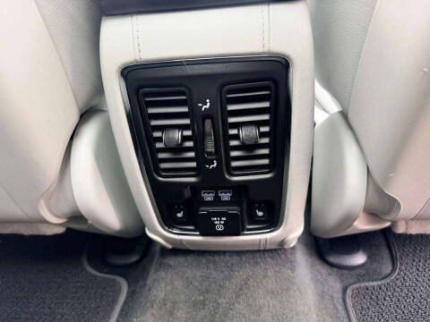 2017 Jeep Grand Cherokee Summit