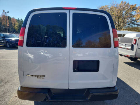 2009 Chevrolet Express LS 3500