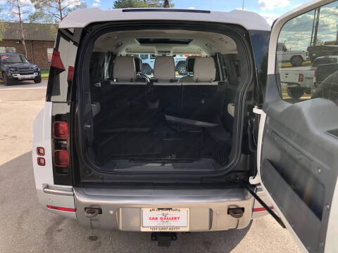 2023 Land Rover Defender 130 First Edition