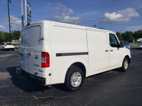 2016 Nissan NV 1500 S