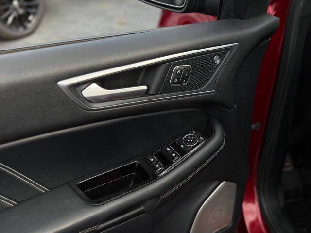 2019 Ford Edge ST