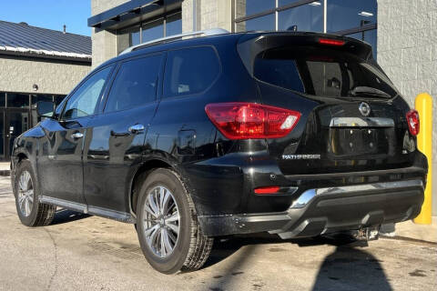 2019 Nissan Pathfinder SL