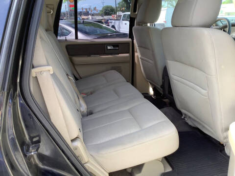 2013 Ford Expedition XLT