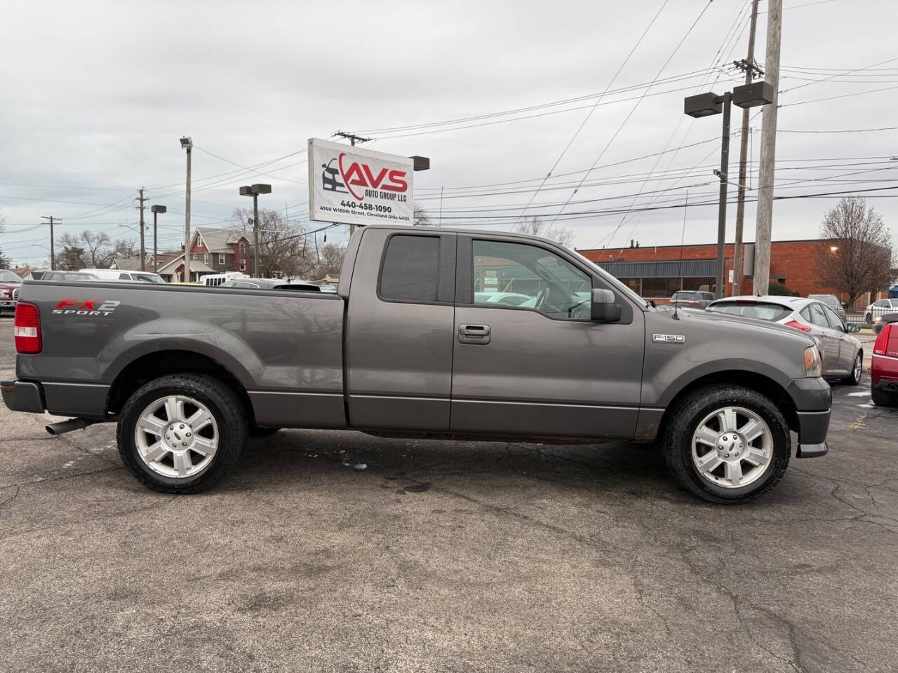 2007 Ford F-150 for sale at AVS AUTO GROUP LLC in CLEVELAND, OH