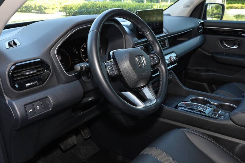2025 Honda Pilot Touring