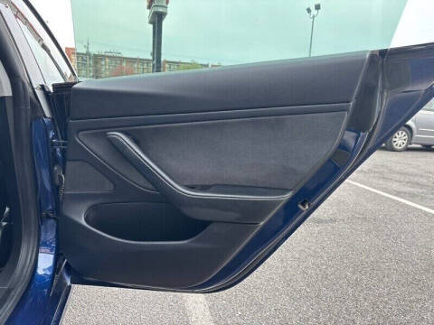 2019 Tesla Model 3 Standard Range Plus