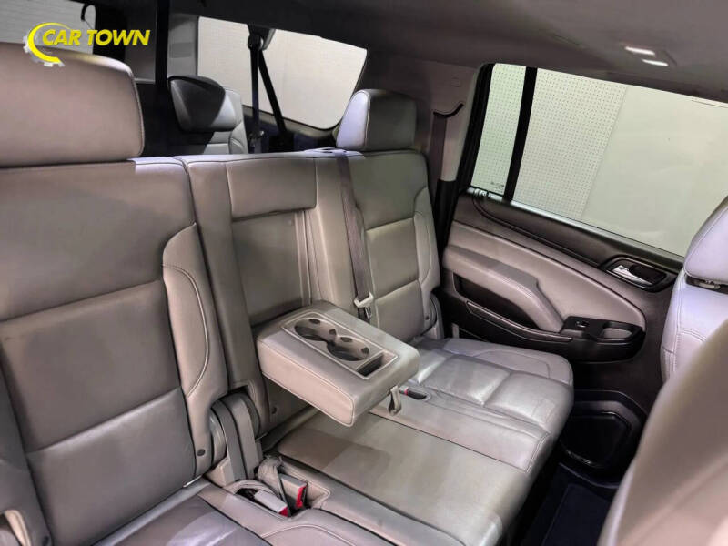 2017 Chevrolet Suburban LT