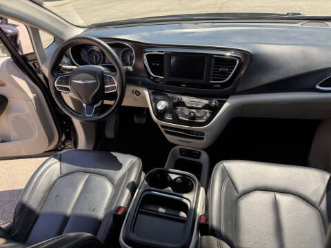2019 Chrysler Pacifica Touring L