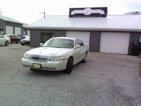 2006 Lincoln Town Car for sale at Grand Prize Cars in Cedar Lake IN