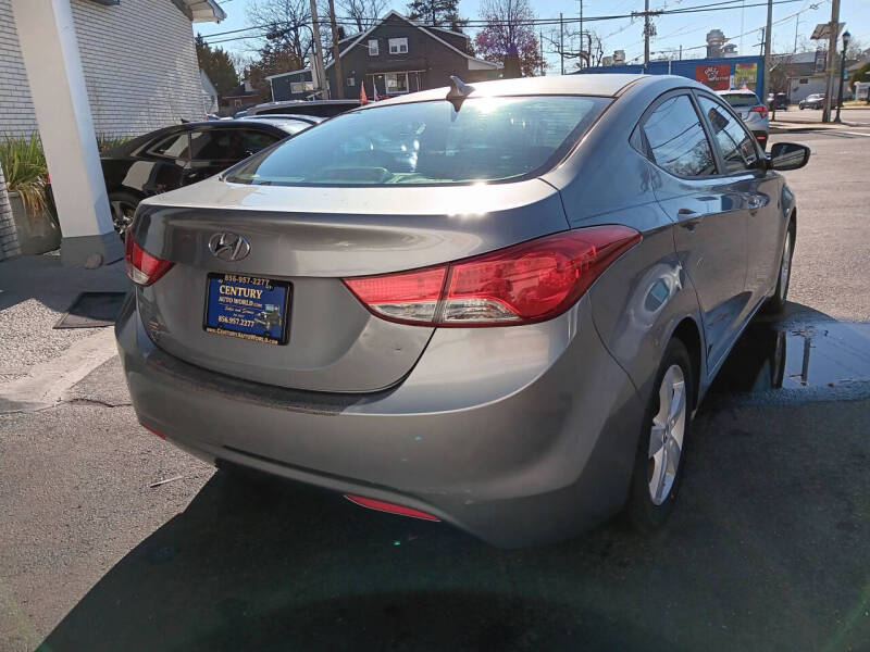 2011 Hyundai Elantra