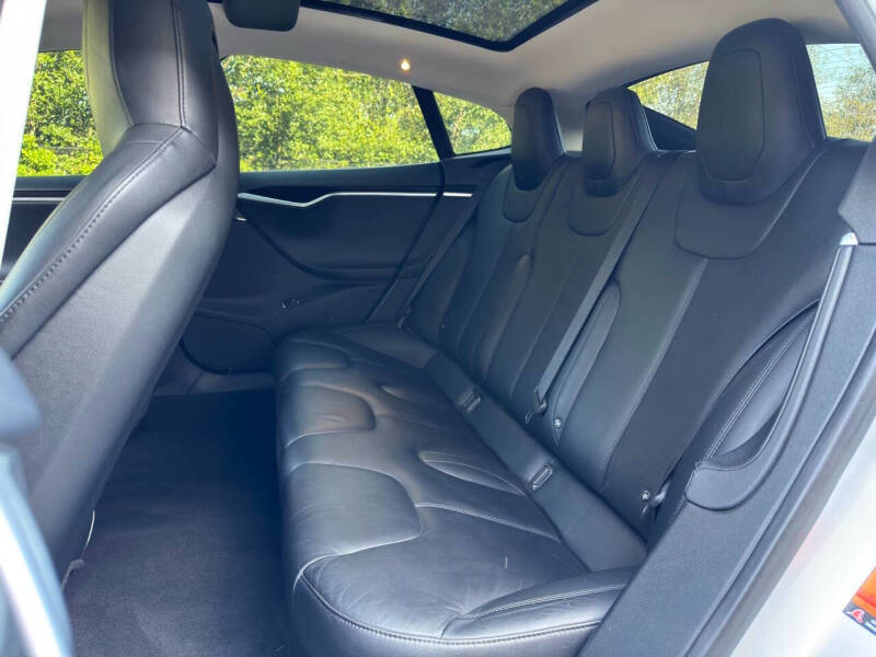 2015 Tesla Model S 85D