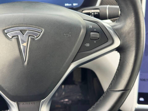 2017 Tesla Model S 90D