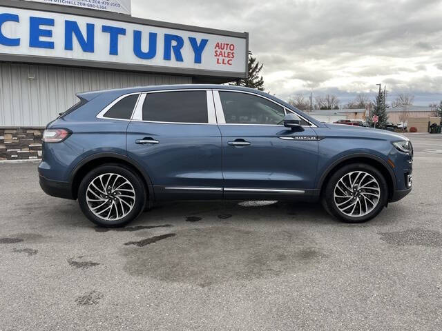 2019 Lincoln Nautilus Reserve