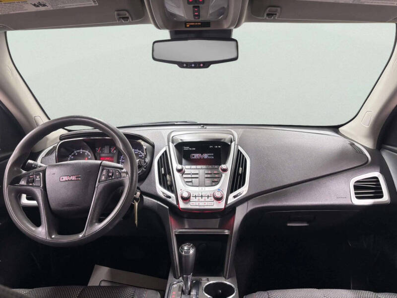 2017 GMC Terrain SLE-1