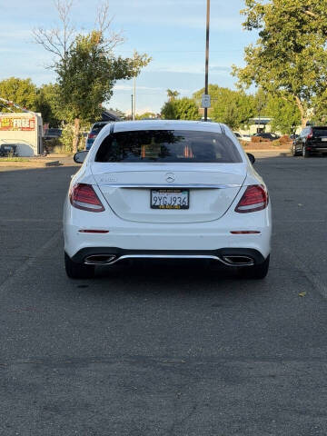 2017 Mercedes-Benz E-Class E 300