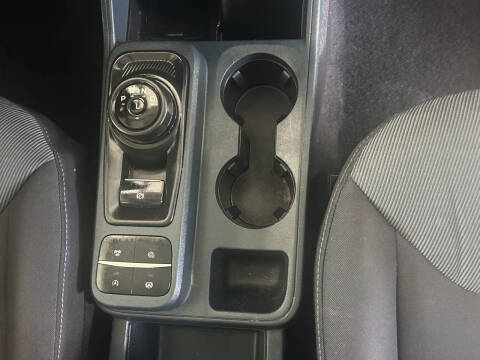 2022 Ford Maverick XL