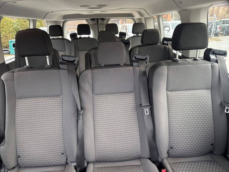 2023 Ford Transit 350 XLT