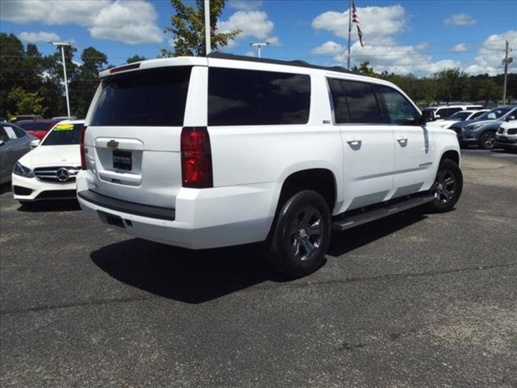 2016 Chevrolet Suburban for sale at MOORE BROTHERS in Oxford, MS