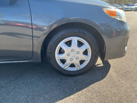 2011 Toyota Corolla LE