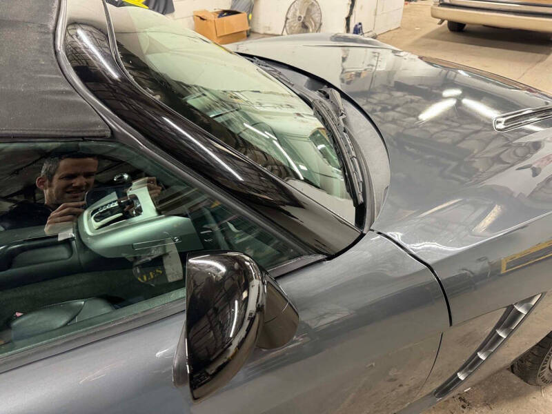 2008 Saturn SKY Red Line