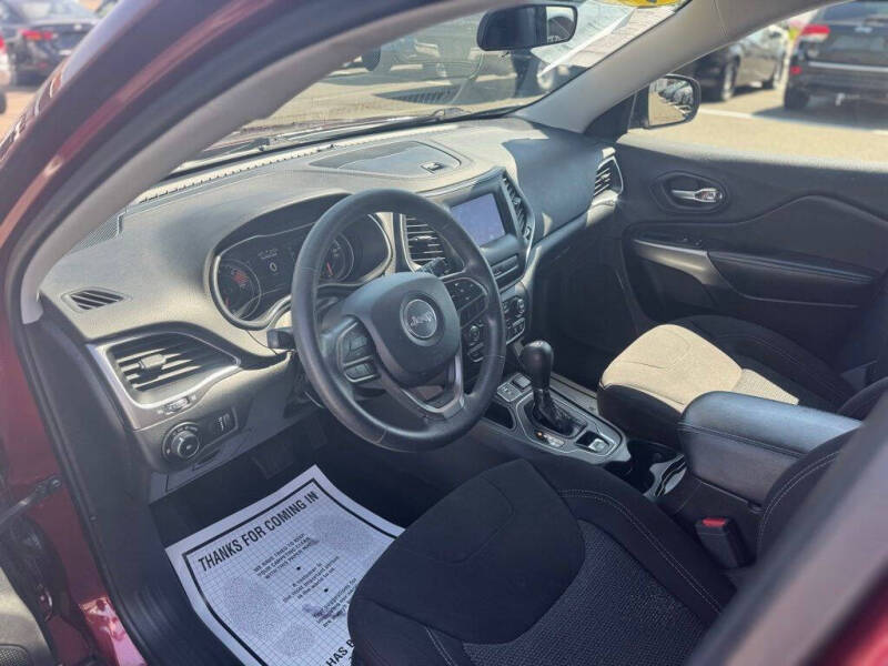 2019 Jeep Cherokee Latitude