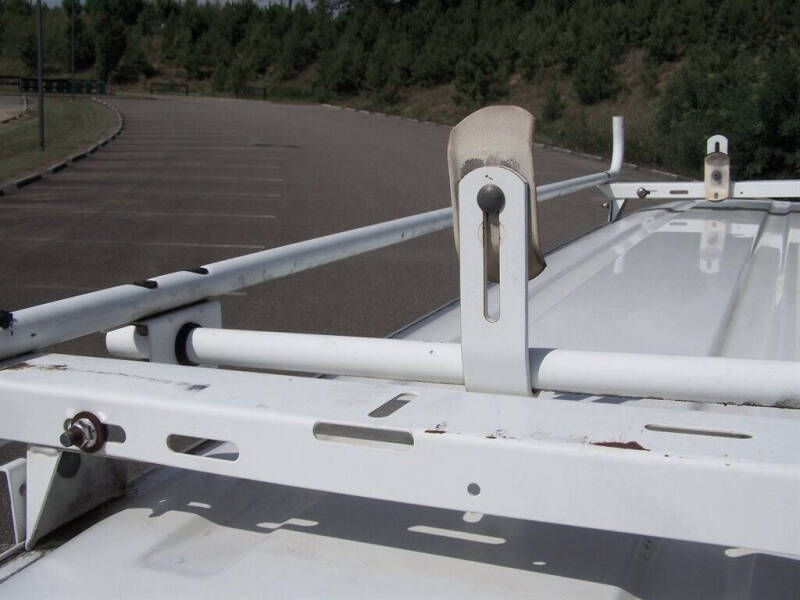 2005 Ford E-Series E-350 SD