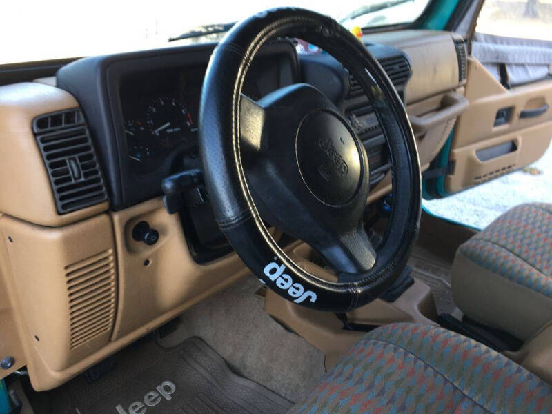 1997 Jeep Wrangler SE