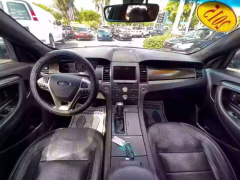 2015 Ford Taurus Limited