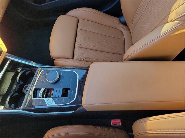 2023 BMW 3 Series 330i