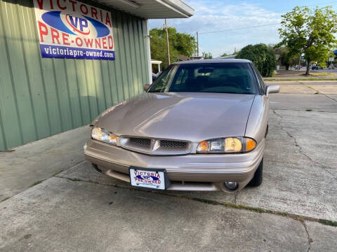 1999 Pontiac Bonneville for sale at Victoria Pre-Owned in Victoria TX