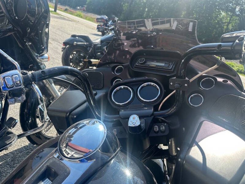 2013 Harley-Davidson FLTRU103 -