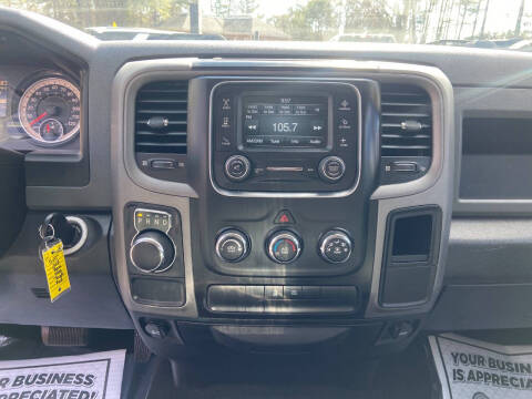 2017 RAM 1500 Express