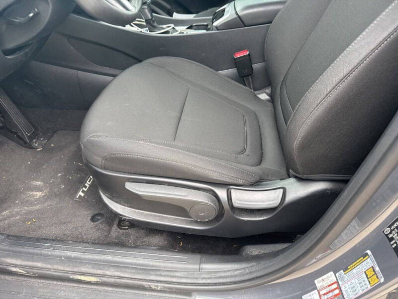 2025 Hyundai Tucson SE