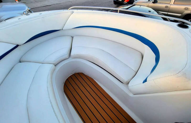 2002 Four Winns Horizon 260