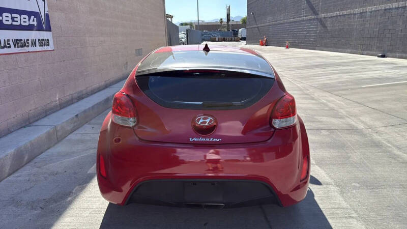 2017 Hyundai Veloster