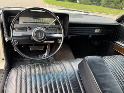 1967 Lincoln Continental