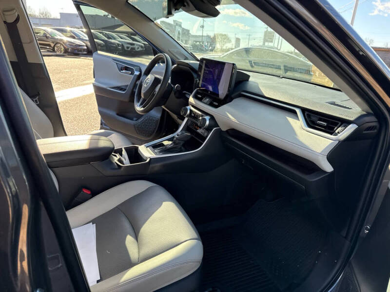 2024 Toyota RAV4 Limited