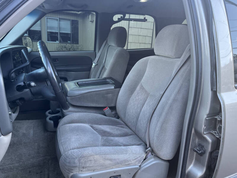 2003 Chevrolet Tahoe LS