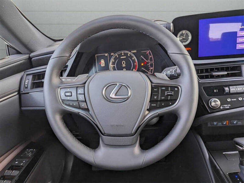 2025 Lexus ES 350