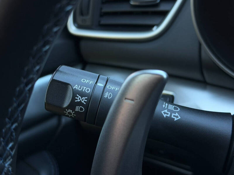 2017 Nissan Maxima 3.5 SR