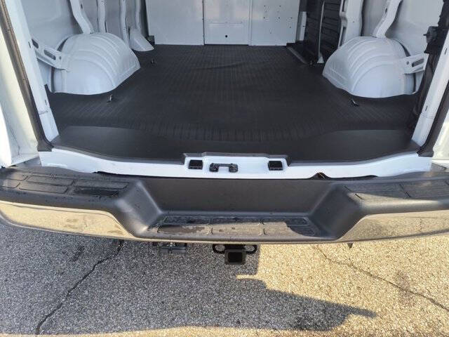 2026 Chevrolet Express 2500