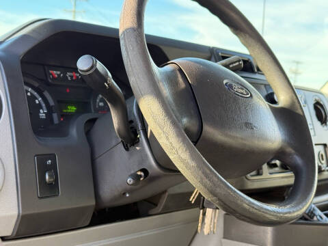 2014 Ford E-Series E-250
