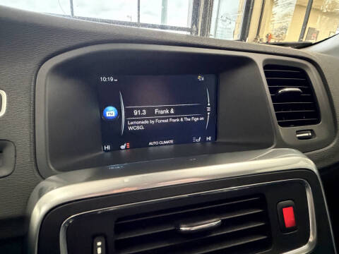 2017 Volvo V60 T5 Premier