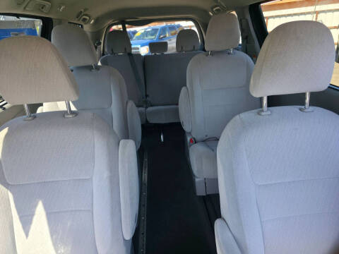 2020 Toyota Sienna LE 7-Passenger