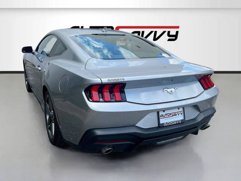 2024 Ford Mustang EcoBoost