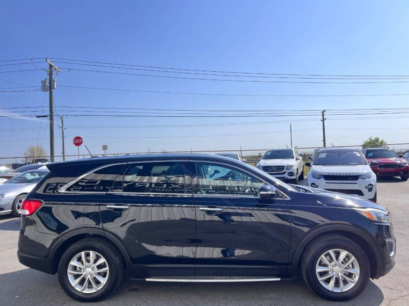 2016 Kia Sorento L